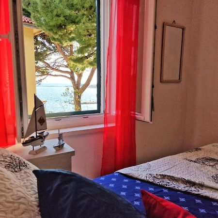 Pirates' Bay Apartment - Omiš Esterno foto