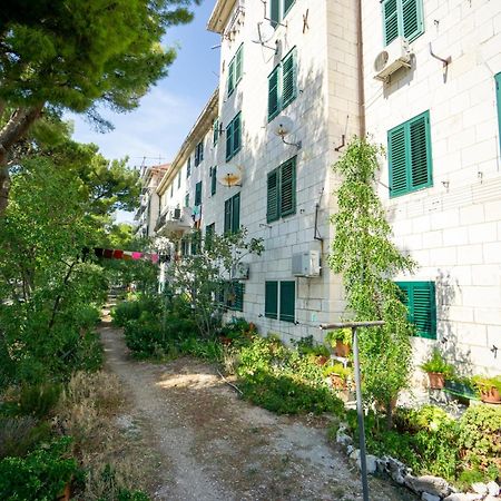 Pirates' Bay Apartment - Omiš Esterno foto